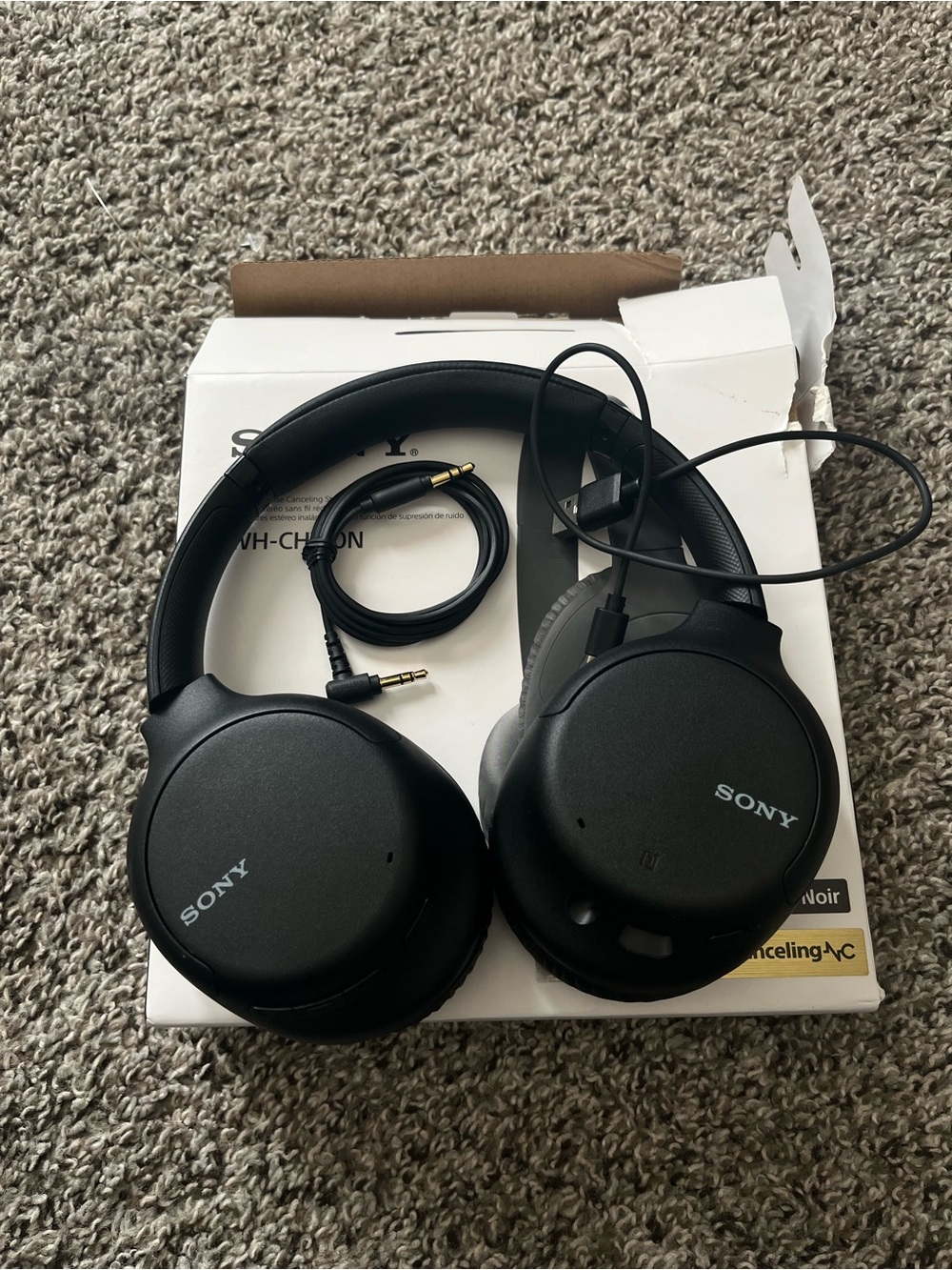 Sony Matte Black Over-Ear Wireless Headphones